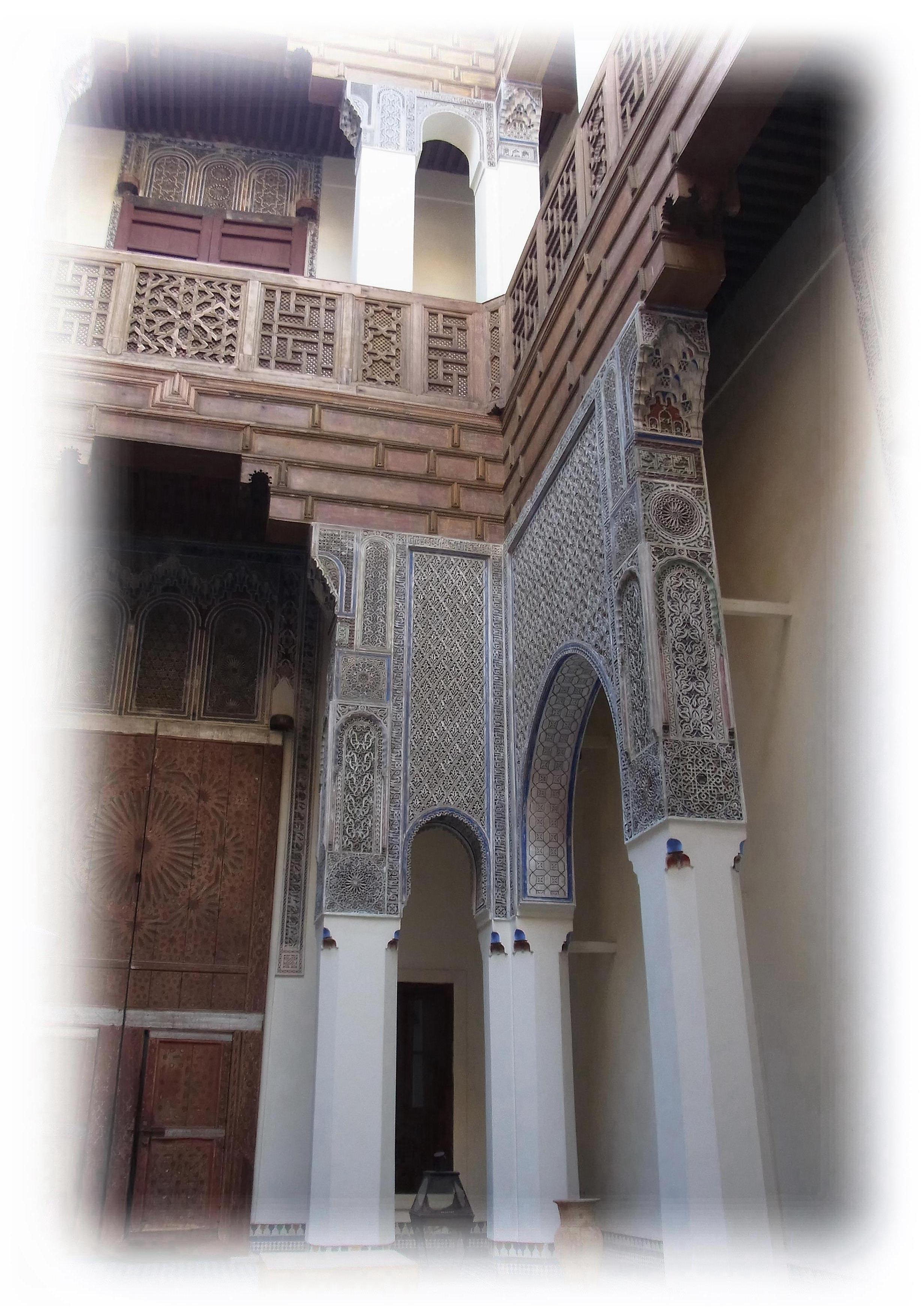 Intricate wall carving of the Hall of Dar Bensouda