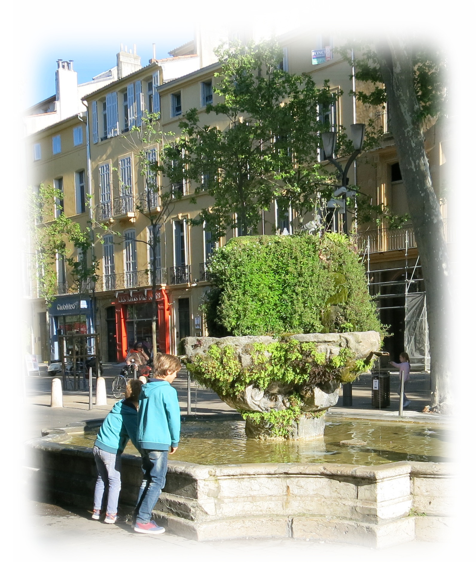 La Fontaine des Neufs Canons, Aix-en-Provence