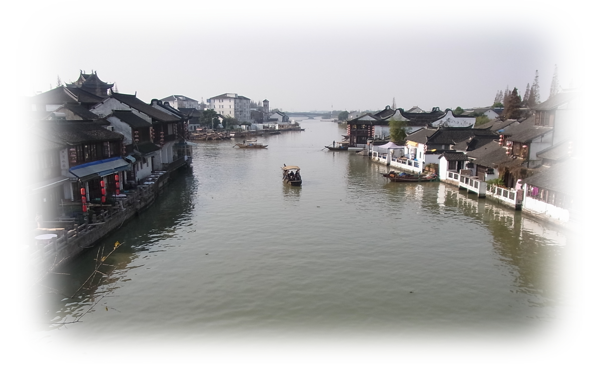 Caogang River seen from the top of the Pengsheng Bridge